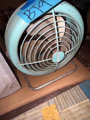 Sale Photo Thumbnail #1238: BT9-Vintage Fan + Extras
