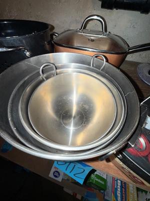 Sale Photo Thumbnail #1247: BT12-Pots and Pan + extras