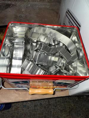 Sale Photo Thumbnail #1267: BT18-Ice Bucket/Cookie Cutters + extras