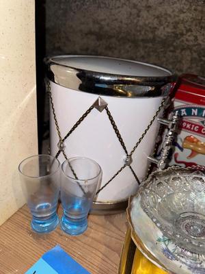 Sale Photo Thumbnail #1265: BT18-Ice Bucket/Cookie Cutters + extras