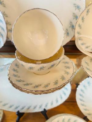 BEAUTIFUL LENOX CHINA, SILVER WITH BLUE FLOWERS