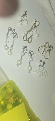 Lot of earrings