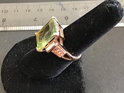 Rose Gold Tone With Green Glass Stone Fashion