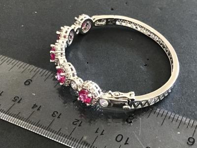 Gorgeous Bracelet locking
