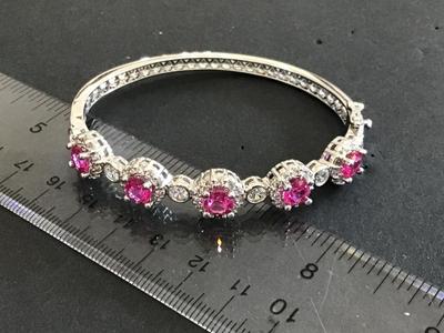 Gorgeous Bracelet locking