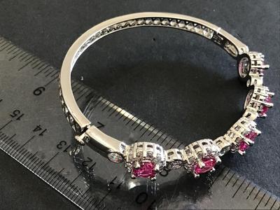 Gorgeous Bracelet locking