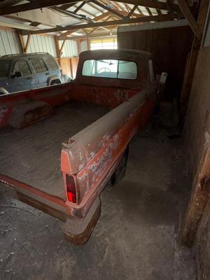 Sale Photo Thumbnail #1322: 1965 1/2 ton Ford pick up with title, we were not able to get it running but it sounded like it wanted to.