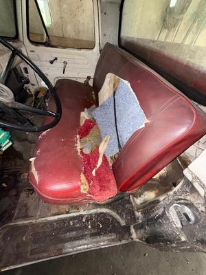 Sale Photo Thumbnail #1371: 1964 Ford dump truck, Runs with Title. Not sure if the dump works. But we were able to start it.