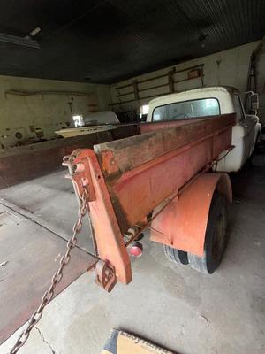 Sale Photo Thumbnail #1376: 1964 Ford dump truck, Runs with Title. Not sure if the dump works. But we were able to start it.