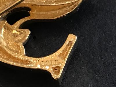 Avon Brooch Vintage