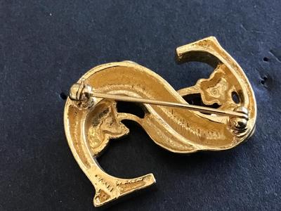 Avon Brooch Vintage