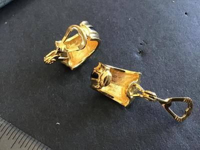 Pretty Clip on Earrings