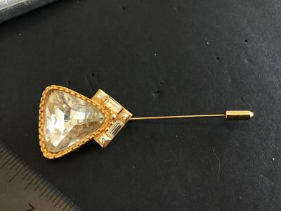 Large Crystal/ Glass Pin