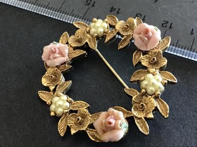 Vintage 1928 Brooch Vintage