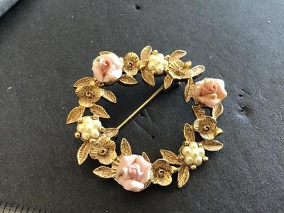 Vintage 1928 Brooch Vintage