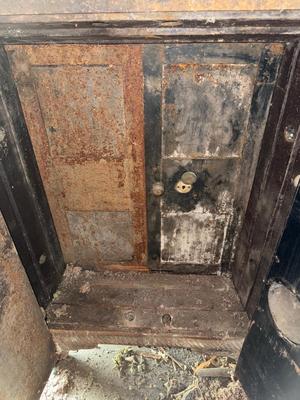 Sale Photo Thumbnail #1499: X2 Antique safe