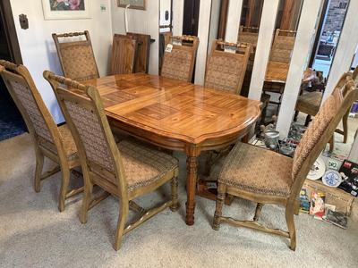 Sale Photo Thumbnail #1504: DR9 Dining set