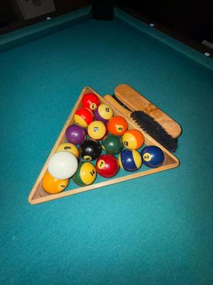 Sale Photo Thumbnail #1513: M87 Pool table