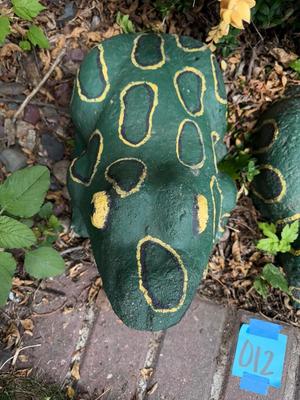 Sale Photo Thumbnail #1603: O12 Garden frogs