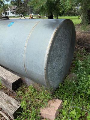 Sale Photo Thumbnail #1607: O11 Outdoor tank