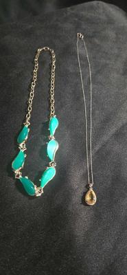 Necklace lot