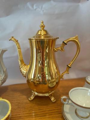 IT’S TEA TIME