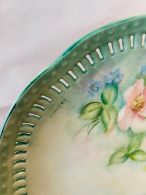 PRETTY LITTLE BELL, CORGY, PLATE AND EGG SHELL VASE