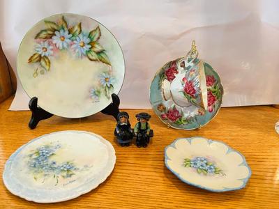 CAST IRON PILGRIM FIGURES AND ANTIQUE CHINA