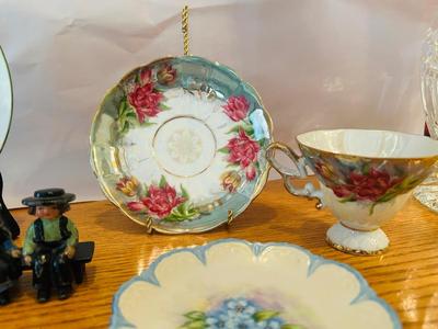 CAST IRON PILGRIM FIGURES AND ANTIQUE CHINA