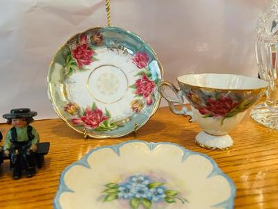 CAST IRON PILGRIM FIGURES AND ANTIQUE CHINA