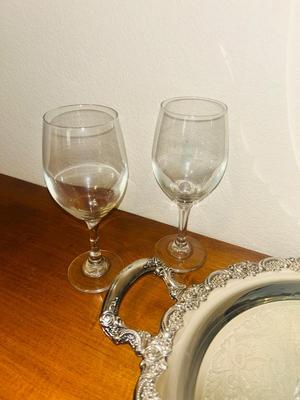LEAD CRYSTAL PITCHER, STEMMED GLASSES AND ONIEDA SILVER-PLATE PLATTER