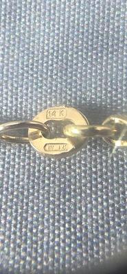 Lot 49: 22" - 14k Gold Necklace / 11g