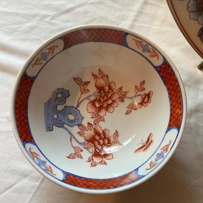 934 Large 12" Imari Charger and Bowl