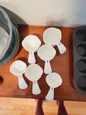 MUFFIN PANS, MIXING BOWL, BUNT PAN, CAKE PANS, TUPPERWARE MEASURING CUPS