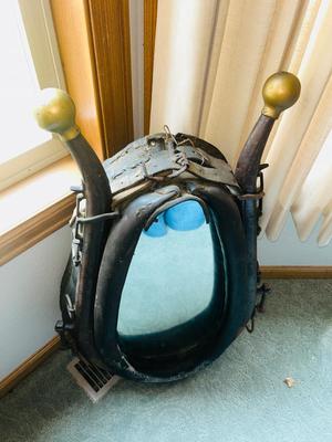 ANTIQUE LEATHER HORSE COLLAR/HAMES WESTERN ART WALL MIRROR WITH BRASS BALLS
