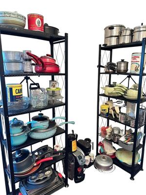 Household - Kitchen Huge Lot of Kitchen Essentials. Pot, Pans, Vintage