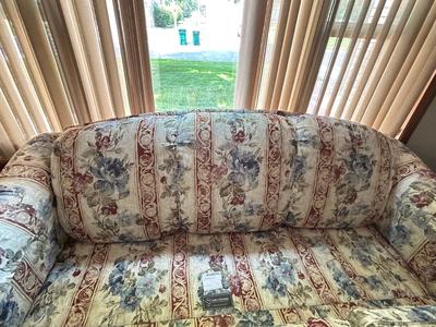 CHARLES SCHNEIDER SOFA AND COLONIAL EARLY AMERICAN ACCENT TABLE