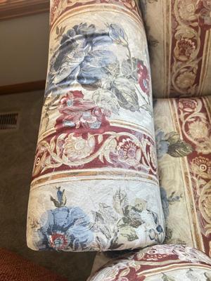 CHARLES SCHNEIDER SOFA AND COLONIAL EARLY AMERICAN ACCENT TABLE