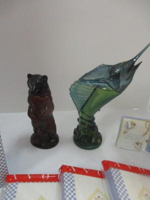 AVON Collectibles Bottles & Books