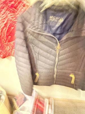 WOMENS JACKETS AND COATS SIZED SMALL-MED-LARGE