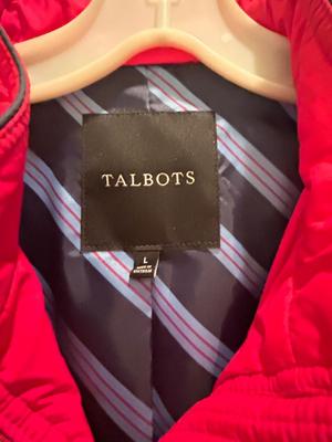 WOMENS JACKETS AND COATS SIZED SMALL-MED-LARGE