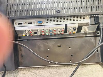 32” POLAROID PLASMA TELEVISION WITH BUILT IN DVD PLAYER AND SONY CR/DVD PLAYER