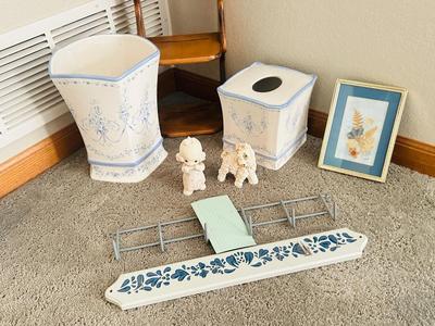 PORCELAIN WASTE CAN AND TISSUE HOLDER, WALL HOOKS AND HOME DECOR