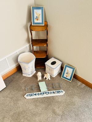 PORCELAIN WASTE CAN AND TISSUE HOLDER, WALL HOOKS AND HOME DECOR