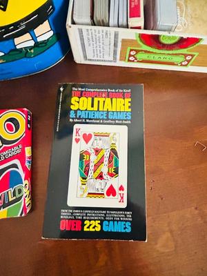 VTG PEANUTS TRASH CAN, SAMSUNG 3D ACTIVE GLASSES, PLAYING CARDS AND PUZZLES