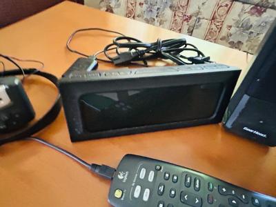 AN ASSORTMENT OF ELECTRONICS