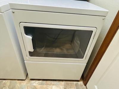 MAYTAG COMMERCIAL ELECTRIC DRYER