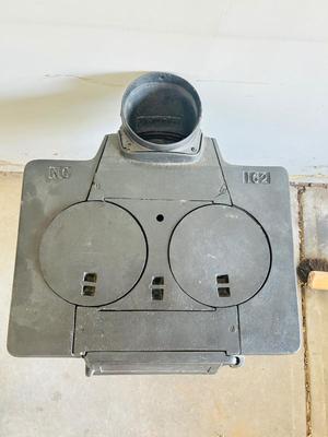 ADORABLE SMALLER ANTIQUE WOOD BURNING STOVE
