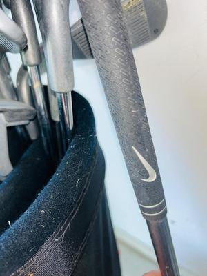 FULL SET OF WILSON GOLF CLUBS IN BAG WITH BALLS & TEES A ND A BONUS CALLAWAY TITAN 10° BIG BERTHA WAR BIRD DRIVER