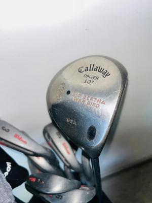 FULL SET OF WILSON GOLF CLUBS IN BAG WITH BALLS & TEES A ND A BONUS CALLAWAY TITAN 10° BIG BERTHA WAR BIRD DRIVER